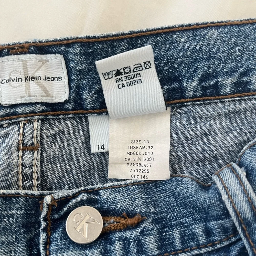 90’s Vintage Calvin Kline Straight Leg Jeans - Picture 7 of 8